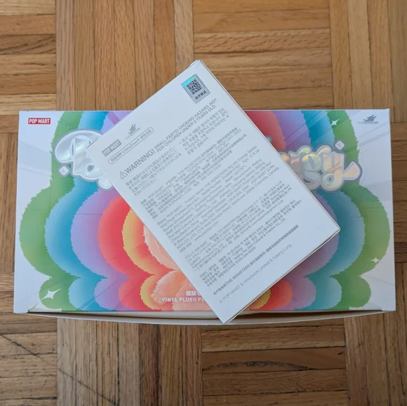 POP MART Happiness Big Into Energy Vinyl Face Labubu AUTHENTIC - Picture 4 of 6